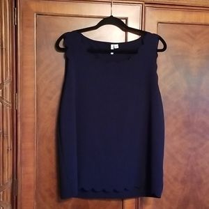 Elle scalloped sleeveless navy top